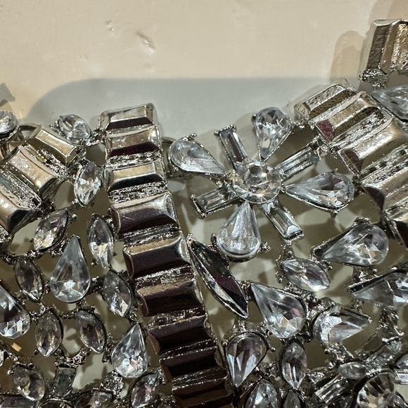 MAKARLON Crystal Statement Necklace & Earring Set, NWT - Picture 7 of 7